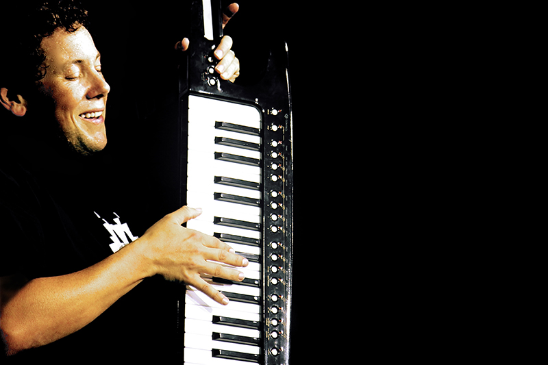 Grammy Award nominee, French DJ Joachim Garraud