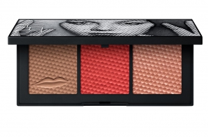 Man Ray for NARS Holiday Collection - The Veil Cheek Palette - Pamper.my