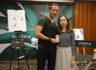 #PamperWithKye & #QuickChatWithPamper: Sisley Paris’ International Makeup Master, Alexander Colaianni On Achieving Natural, Glowing Skin-Pamper.my
