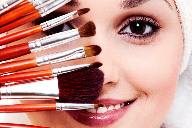 Must Have Makeup Brushes And Their Uses