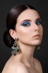 orogold-statement-eye-looks-for-2016-blue-eyeshadow