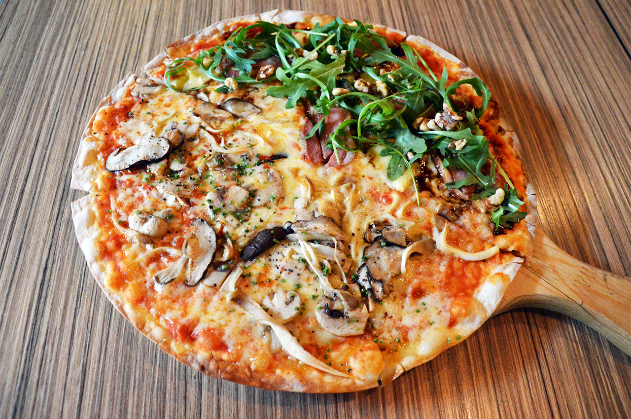 B-Lab - Thin crust pizza