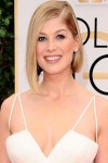 RosamundPike-GoldenGlobes15