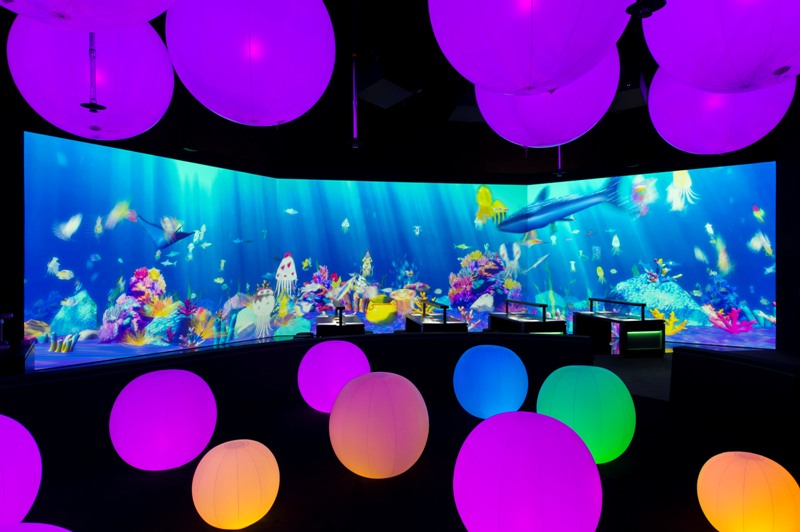 Sketch Aquarium & Light Ball Orchestra - Future World at ArtScience Museum (Credit to Marina Bay Sands)