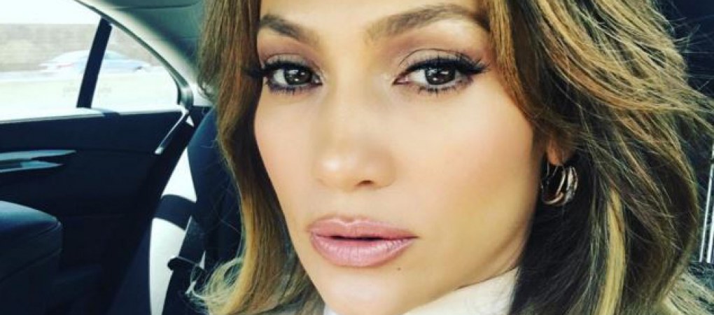 Image: @jlo