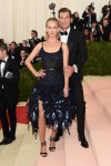 met-gala-2016-amber-valletta-wearing-hm
