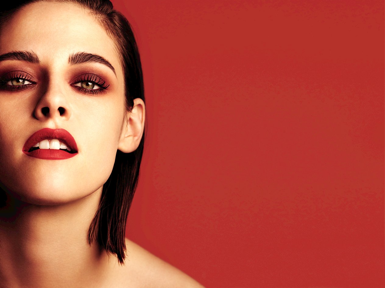 Kristen Stewart stars in Chanel's new “Rouge Allure Ink” fall campaign.