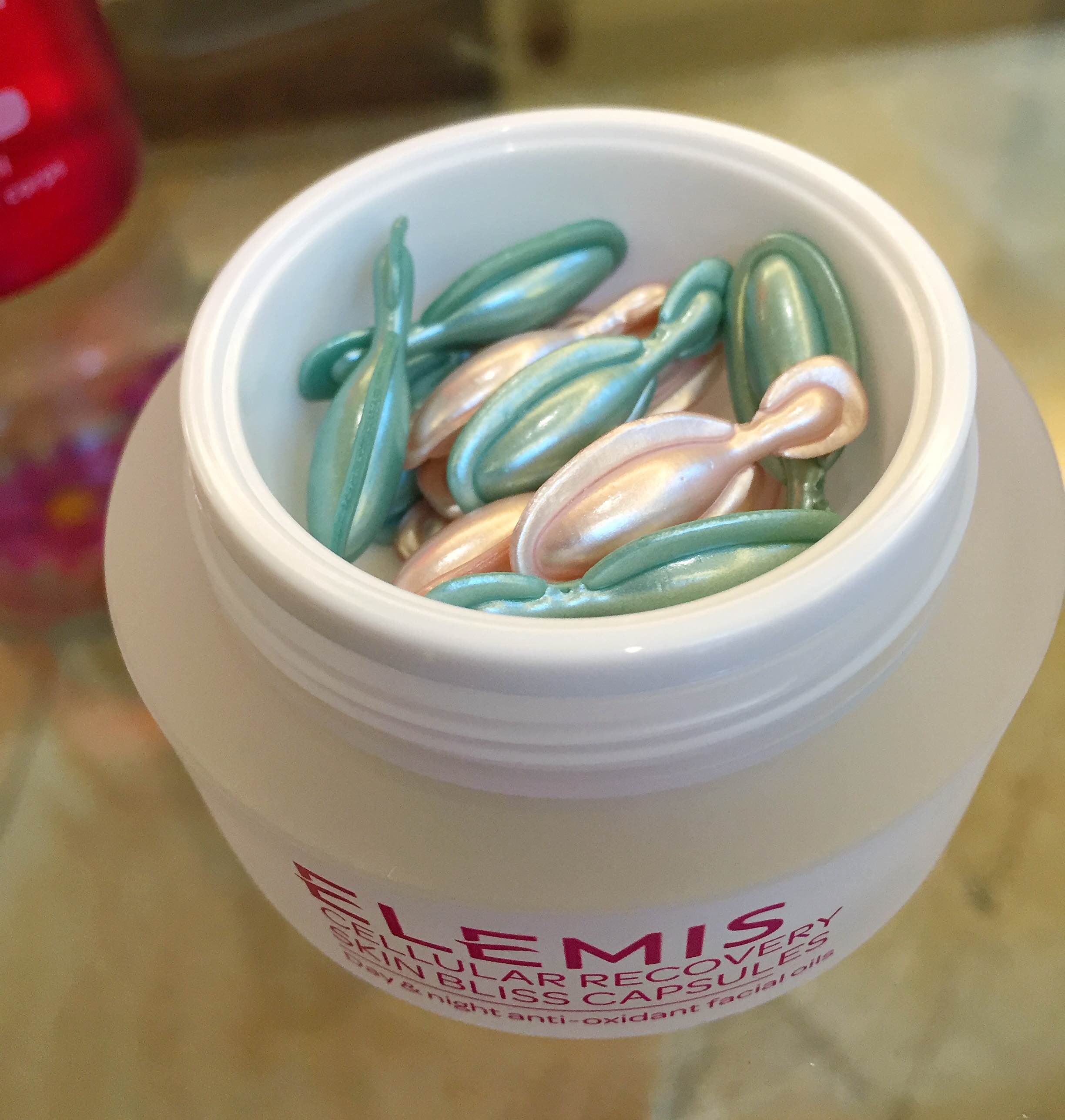 Elemis Cellular Recovery Skin Bliss Capsules