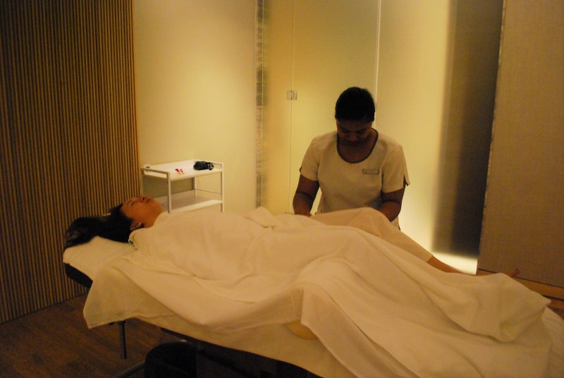 EOS Wellness Spa Review, Float & Flow Massage - Pamper.My