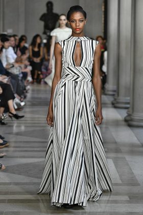 Carolina Herrera New York RTW Spring Summer 2017 September 2016