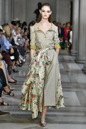 Carolina Herrera New York RTW Spring Summer 2017 September 2016