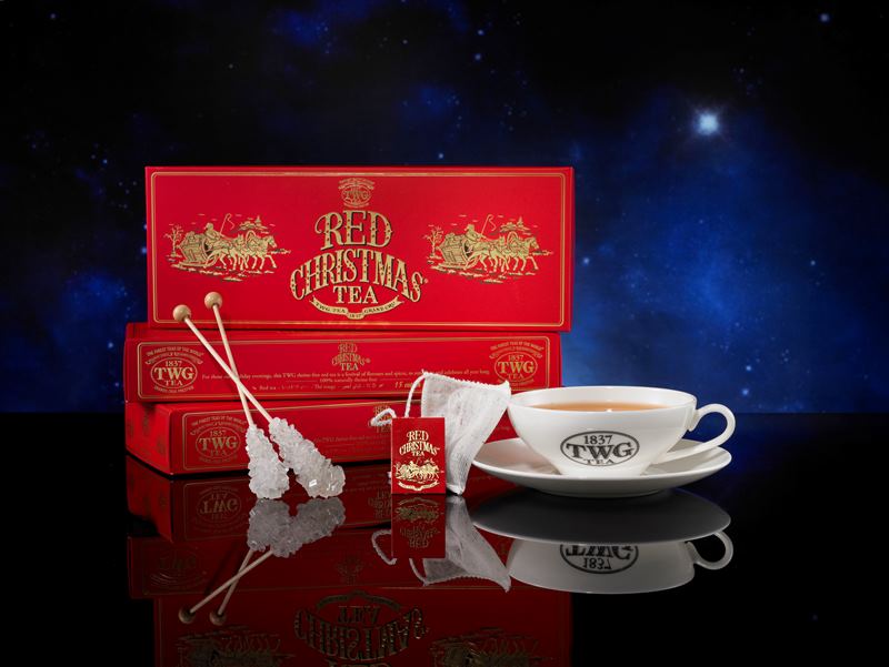 red-christmas-teabag-gift-box-landscape
