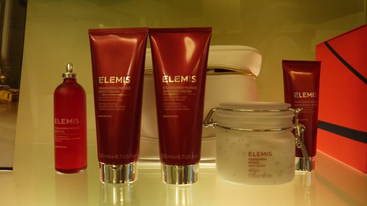 Mandara Spa Sunway Resort, Elemis Christmas Gift Sets, Wonders of Frangipani Set - Pamper.My