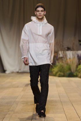H&M STUDIO S/S 2017 SEE NOW, BUY NOW FASHION SHOW Runway-Pamper.my