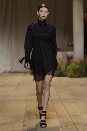 H&M STUDIO S/S 2017 SEE NOW, BUY NOW FASHION SHOW Runway-Pamper.my