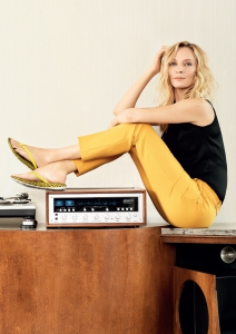 FitFlop Launches Spring/Summer 2017 Campaign With Its First Superwoman, Uma Thurman-Pamper.my