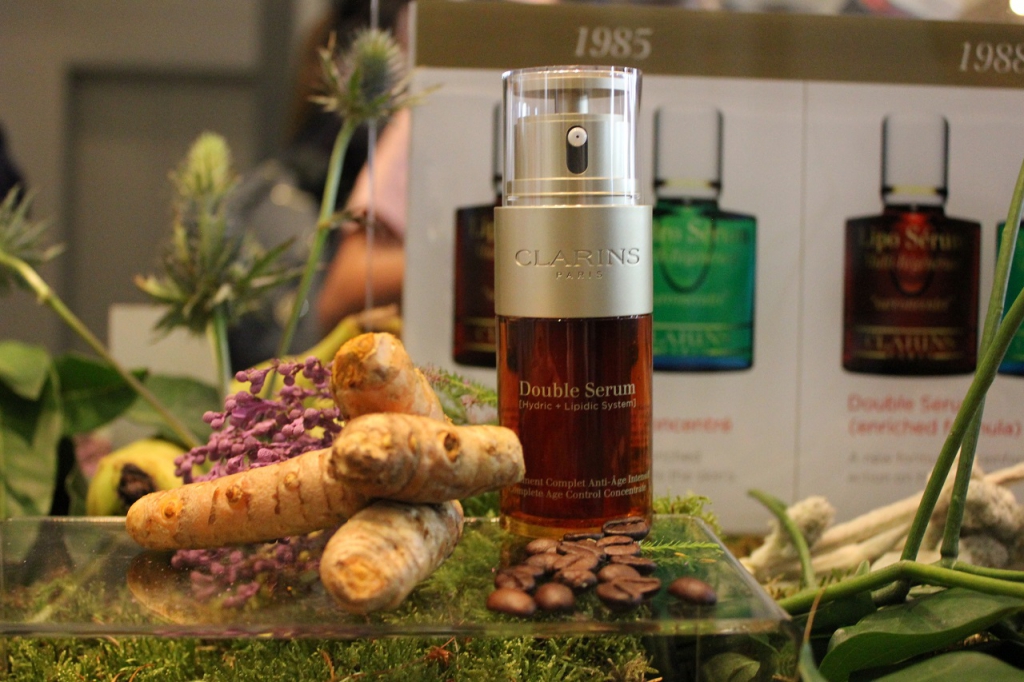 Clarins Double Serum, Turmeric Extract With Turmerone Molecule-Pamper.my