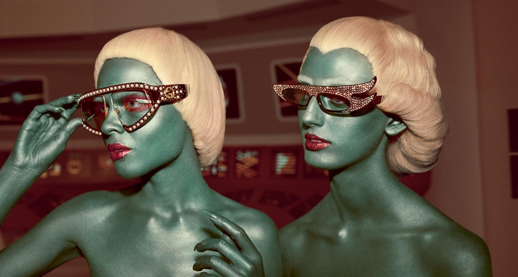 exclusively-explore-guccis-out-of-this-world-campaign-body-image-1500911962