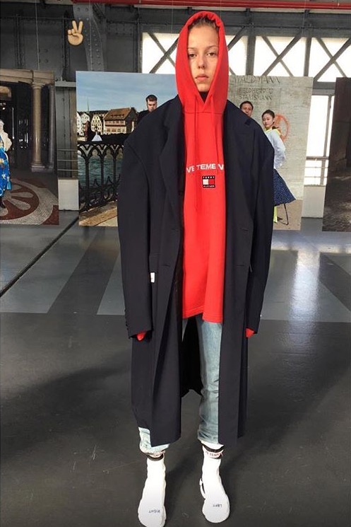 vetementsxtommyhilfiger1