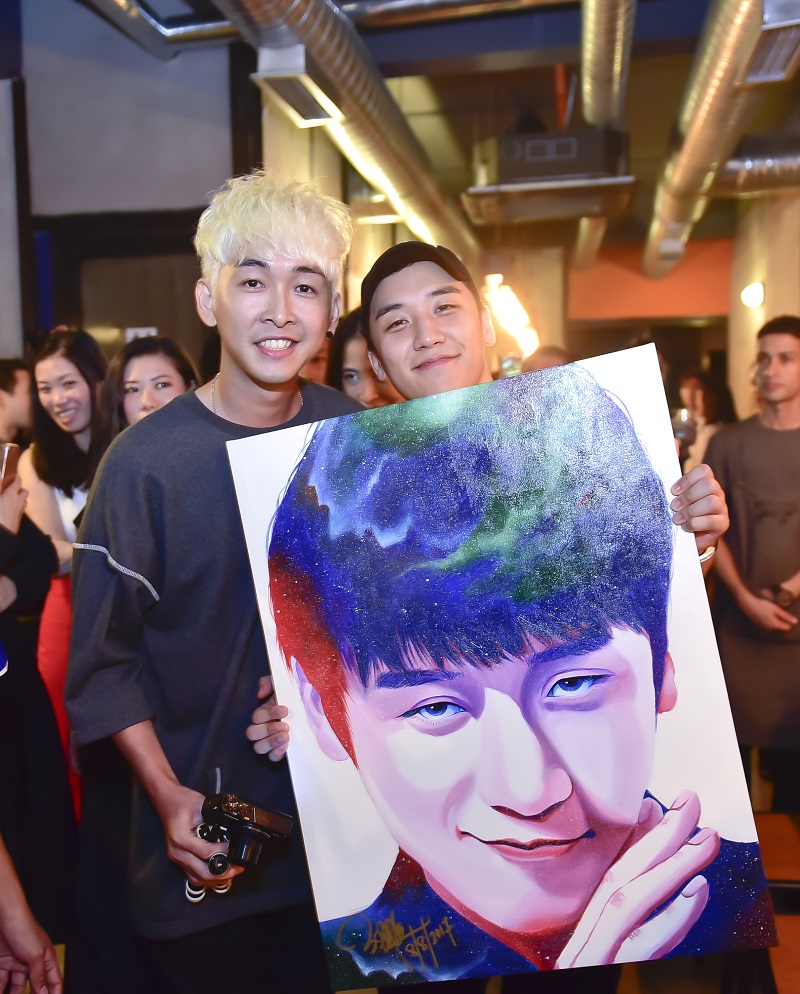 Big Bang's Lee Seungri And Other Korean Celebrities Made A Special Appearance During YG Republique's Grand Opening At TREC KL-Pamper.my