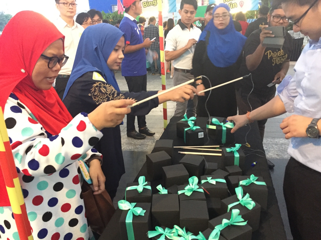 #Scenes: Watsons Malaysia Celebrates The 7th VIP Members Anniversary With #WatsonsRewards-Pamper.my