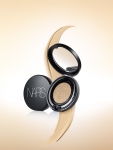 NARS Aqua Glow Cushion Foundation SPF 23 PA++ Stylized Image 2 – jpeg