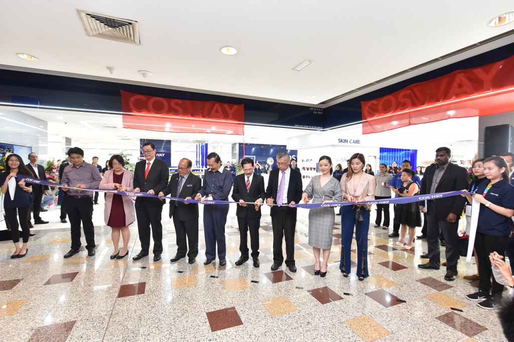 #Scenes: Cosway Launches First-Ever Flagship Experience Centre At Berjaya Times Square, Kuala Lumpur-Pamper.my