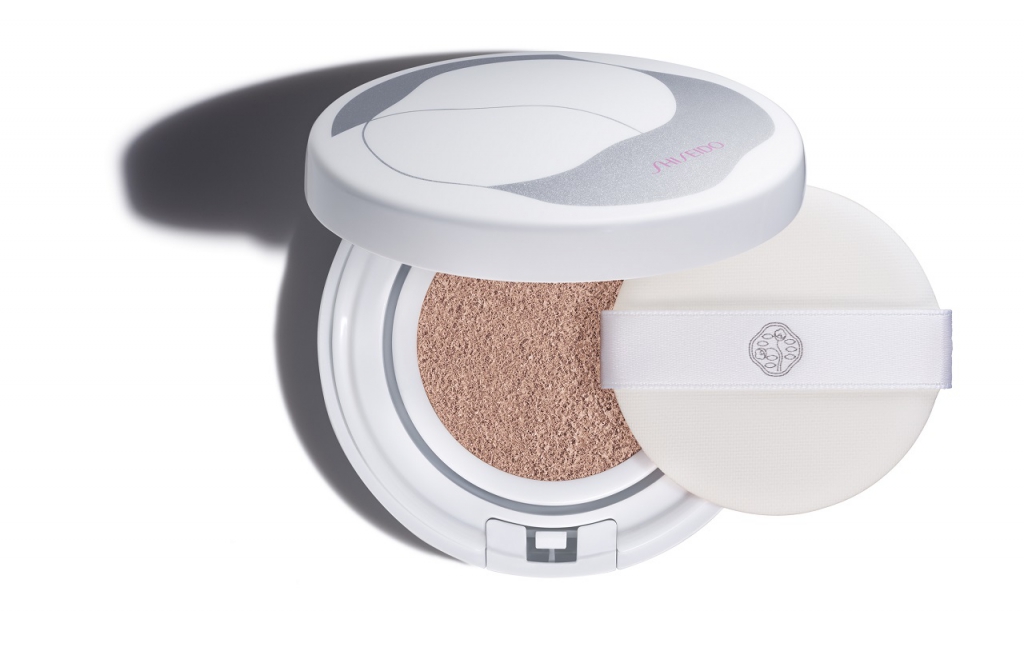 Complete Your On-The-Go Regimen With The New Shiseido Synchro Skin White Cushion Compact-Pamper.my