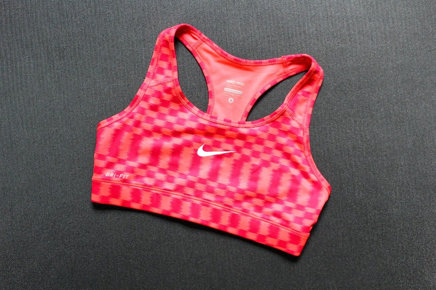 Do you know the correct way to wash sports bra? This is how! Pamper.My