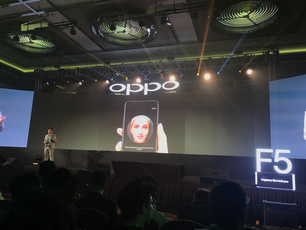 OPPO F5 comes with 'Facial Unlock' access