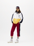 TH_PSP18_TOMMYJEANS_WOMEN_Look11