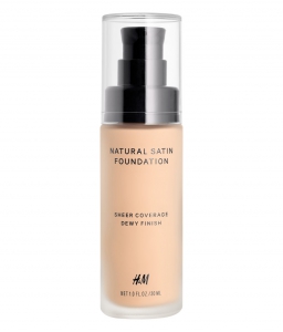 H&M Beauty Natural Satin Foundation in Soft Sand-Pamper.my