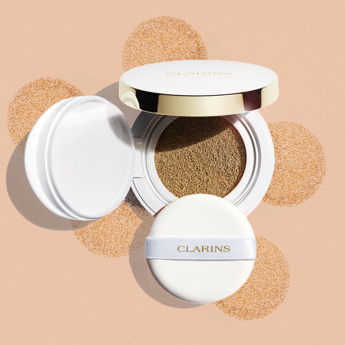 Clarins Everlasting Cushion Foundation-Pamper.my