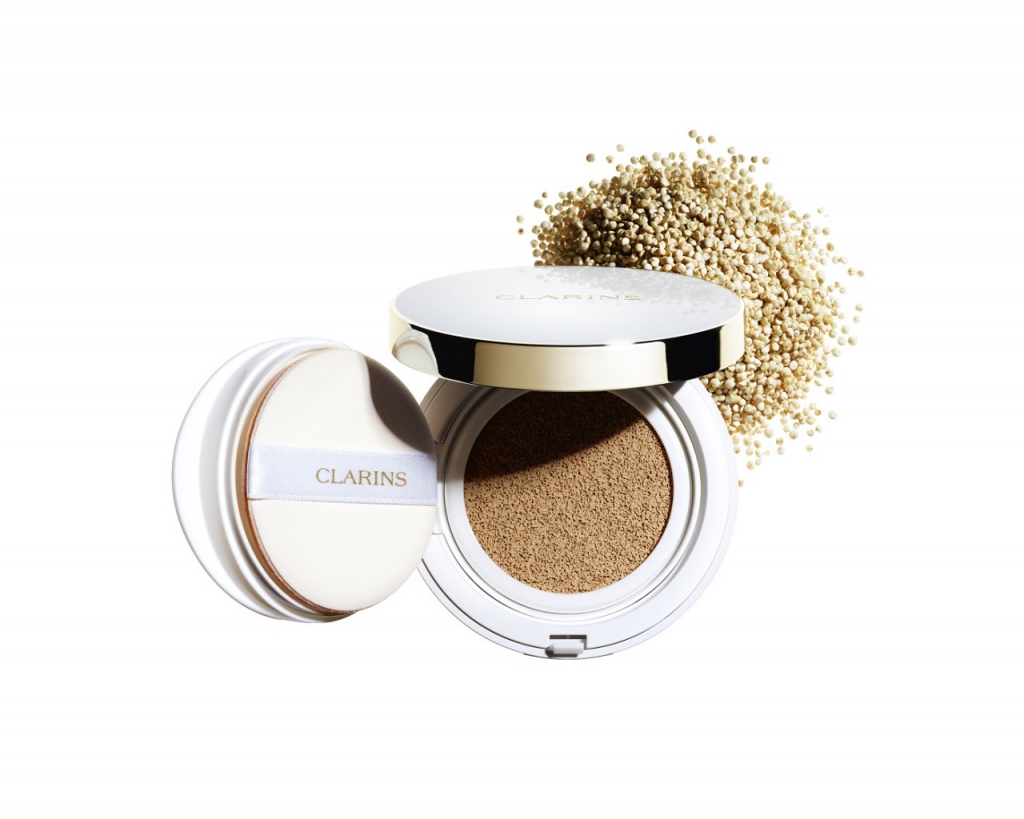 Clarins Everlasting Cushion Foundation-Pamper.my