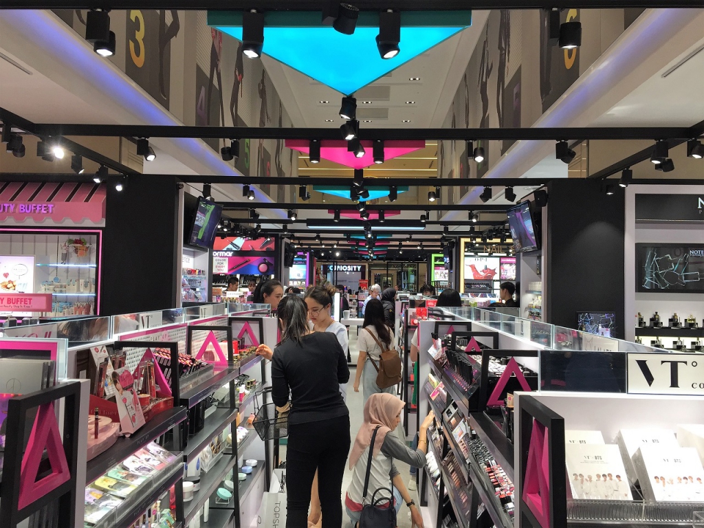 PLAY UP Advance Beauty Concept Store Is Your New Pit-Stop For All Things Beauty-Pamper.my