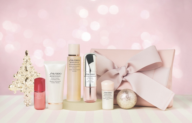 Shiseido Holiday 2017 Collection, Revive Glow-Pamper.my