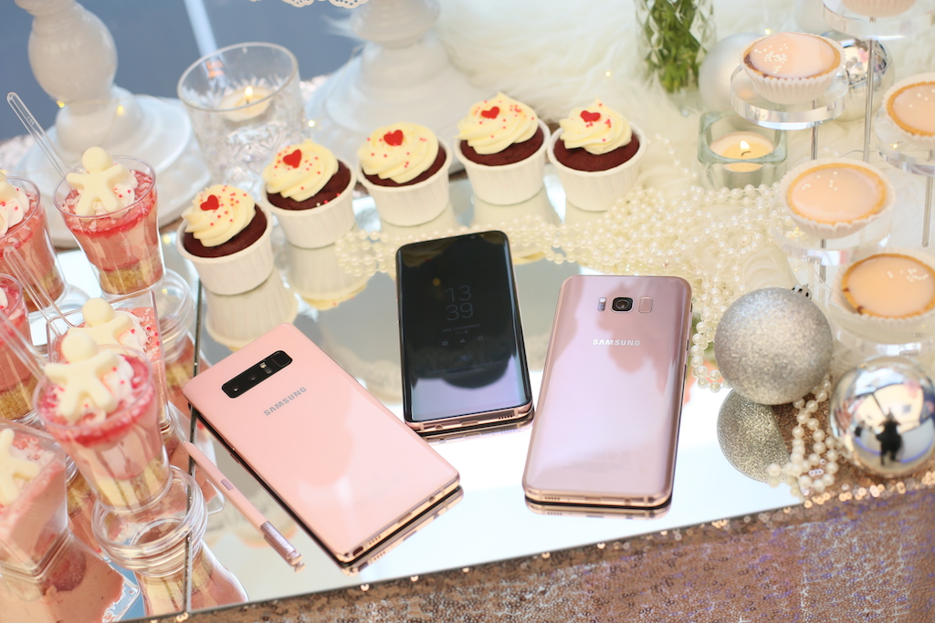 Sweet treats amidst the Samsung Galaxy Note8 Soft Pink and Galaxy S8 & S8+ Rose Rink