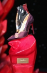 louboutin-red-carpet-shoe-3-663×1024