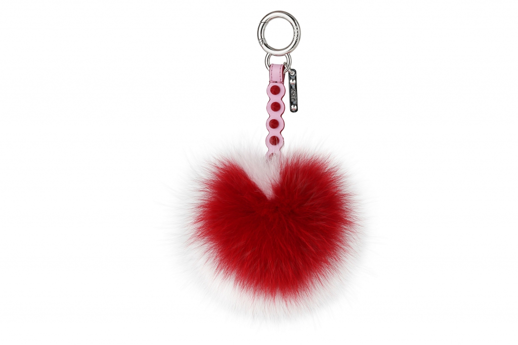 03_FENDI St.Valentine's Day 2018_Heart Bag Charm