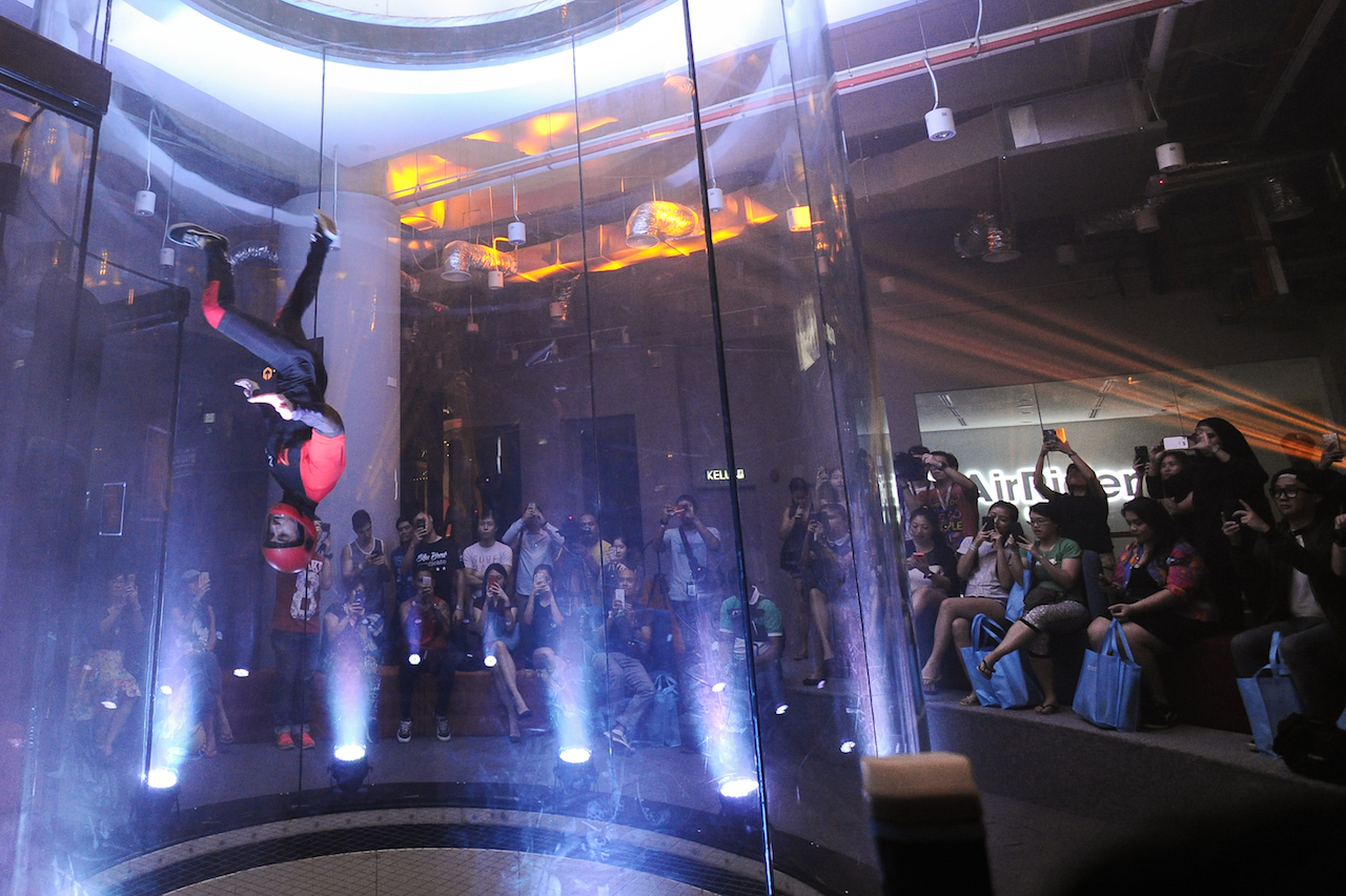 AirRider Indoor Skydiving (6)