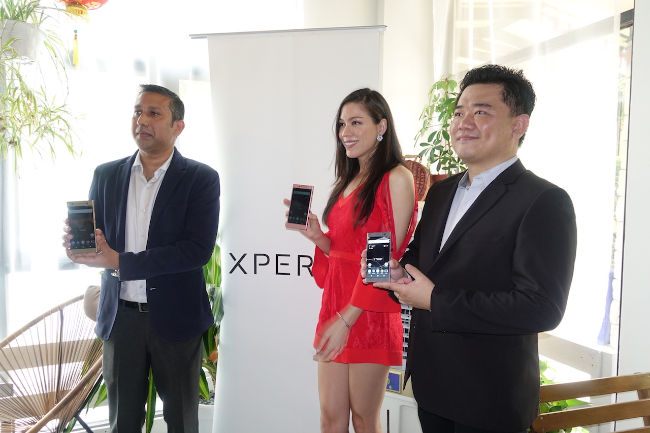 Xperia XA2 Ultra L2 Media Luncheon (4) - [From Left Mukesh Srivastava, Head Channel Marketing, Sony Mobile Malaysia_ Nadia Heng, Xperia Creator_ Jason Lam, Channel Specialist, Sony Mobile Malaysia]