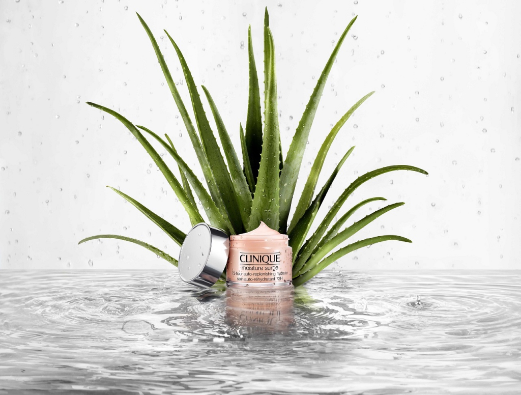 Unlock Ultimate Hydration With The New Clinique Moisture Surge 72-Hour Auto-Replenishing Hydrator-Pamper.my