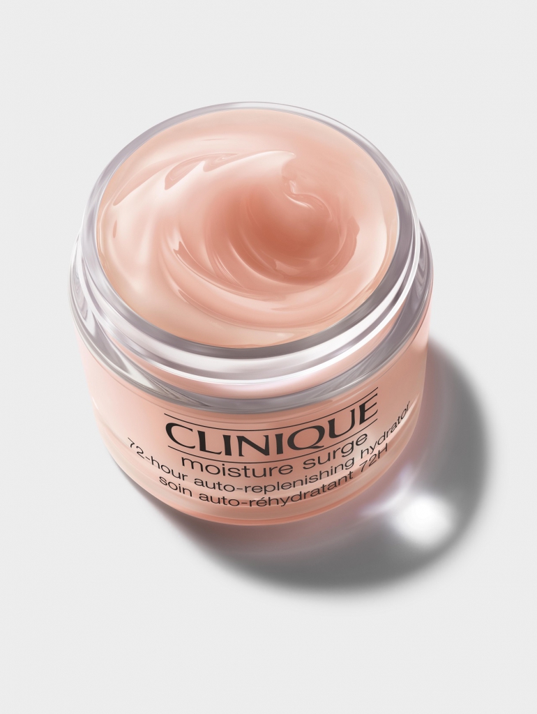 Unlock Ultimate Hydration With The New Clinique Moisture Surge 72-Hour Auto-Replenishing Hydrator-Pamper.my