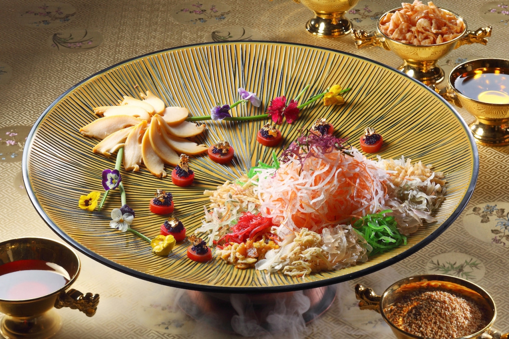 Signature Sliced Abalone Yee Sang with Caviar & Gold Flakes @ Shang Palace