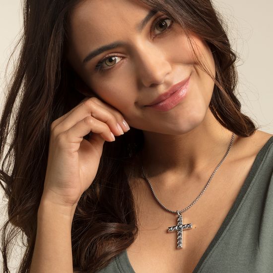 Thomas Sabo - Our handcrafted cross pendant is accompanied by magical star  details ✨😍 Explore more treasures from our Magic Stones collection:  http://thomassa.bo/TS-MagicStones | Facebook
