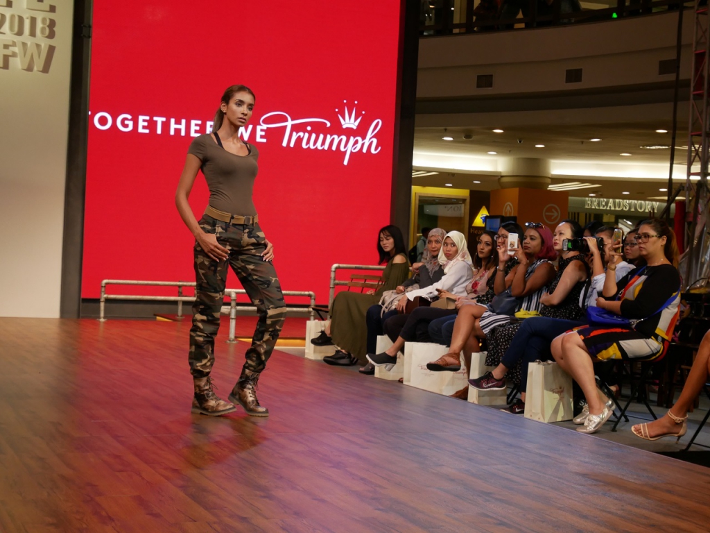 #Scenes: "Empowering Female with Triumph" Fashion Showcase-Pamper.my