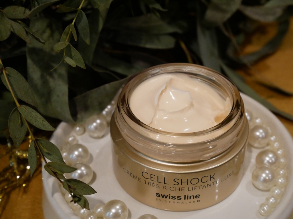 Luxurious Gold & Silk For Your Skin? That's What The New Swiss line Cell Shock Luxe-Lift Creams & Overnight Balm Is Made Off-Pamper.my