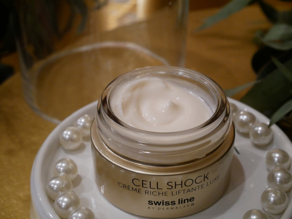 Luxurious Gold & Silk For Your Skin? That's What The New Swiss line Cell Shock Luxe-Lift Creams & Overnight Balm Is Made Off-Pamper.my