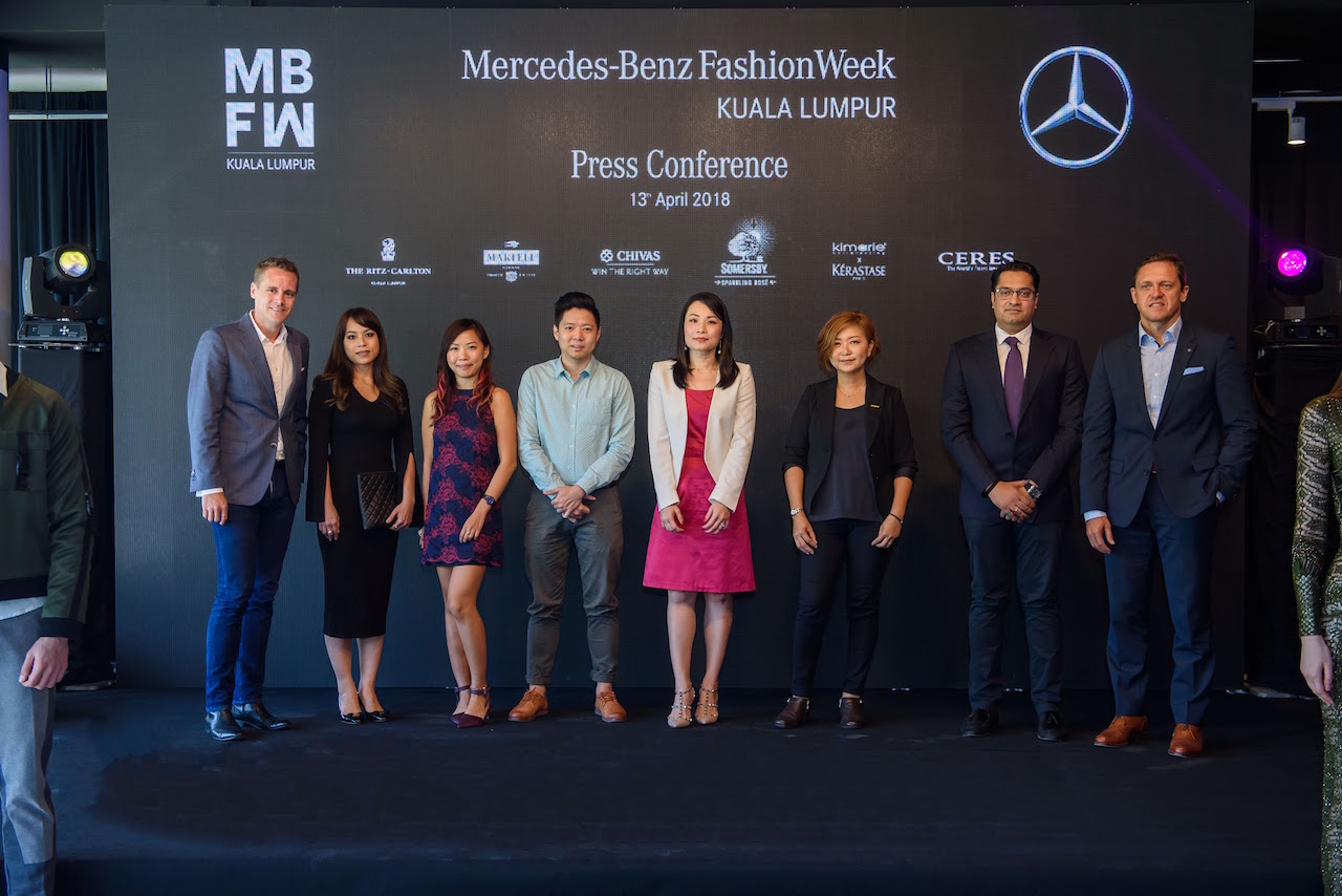 From left to right: Mark Raine, Vice President, Sales & Marketing, Mercedes-Benz Malaysia; Tracy Khee, Director of Marketing and Communications, The Ritz Carlton Hotel Kuala Lumpur; Emily Chee, Brand Custodian Manager, Pernod Ricard Malaysia; Kent Lim, Senior Brand Executive, Pernod Ricard Malaysia; Felicia Teh, Human Resources Director, Carlsberg Malaysia; Joanne Yap, Technical Director of Kimarie, representing Kimarie & Kérastase; Dato’ Sri Navneet Goenka, CEO, Ceres Jewels Malaysia and Dr Claus Weidner, President & CEO, Mercedes-Benz Malaysia