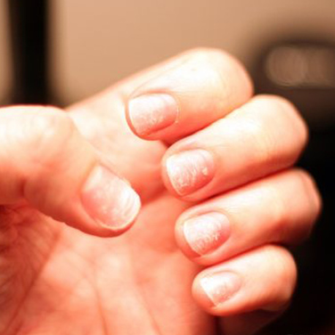 3 Things Your Nails Say About You-Pamper.my